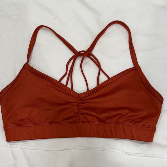 Alo Strappy Bra - Picture 1 of 3